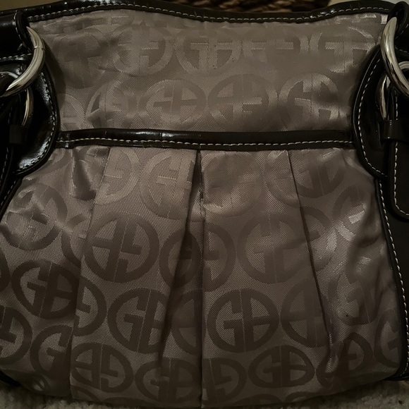 Giani Bernini handbag with light brown and sheen logo and dark brown trim - Picture 3 of 6